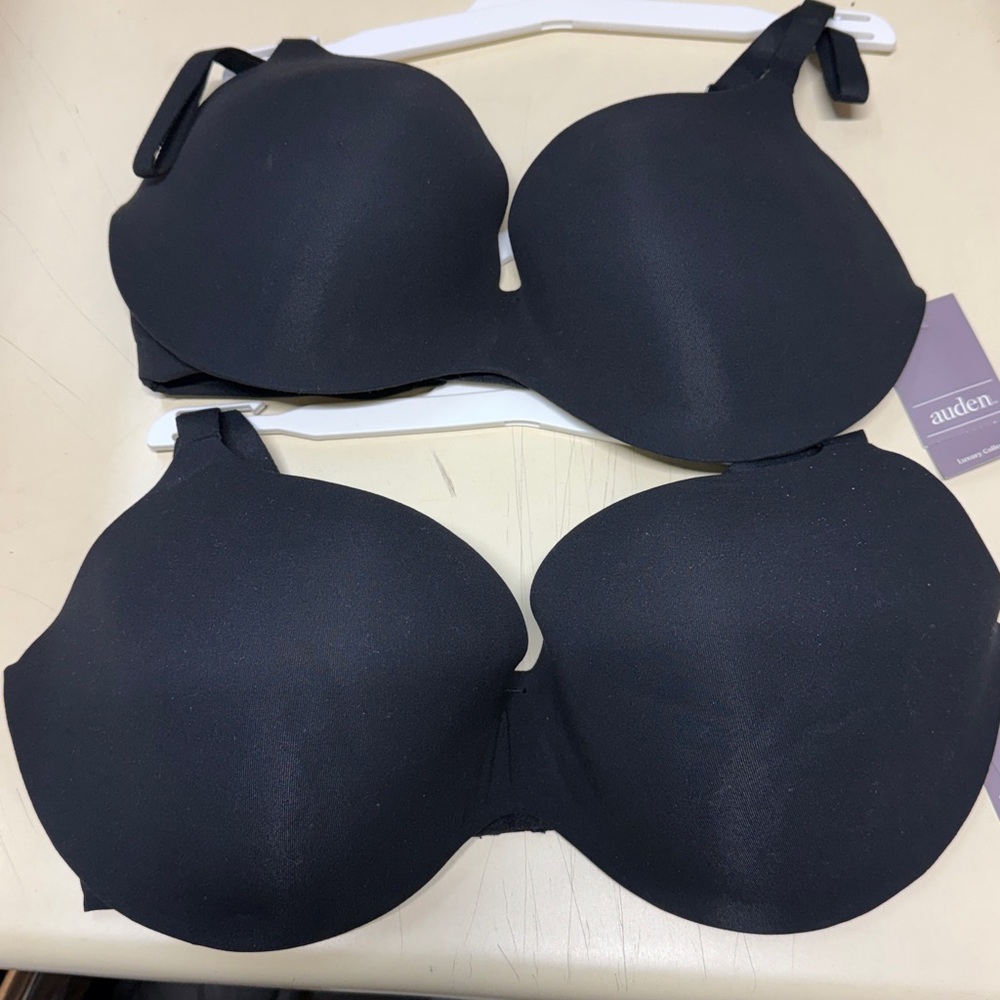 2x Auden Luxury Collection Demi Coverage Bra Lightly Lined Black NWT

WW2